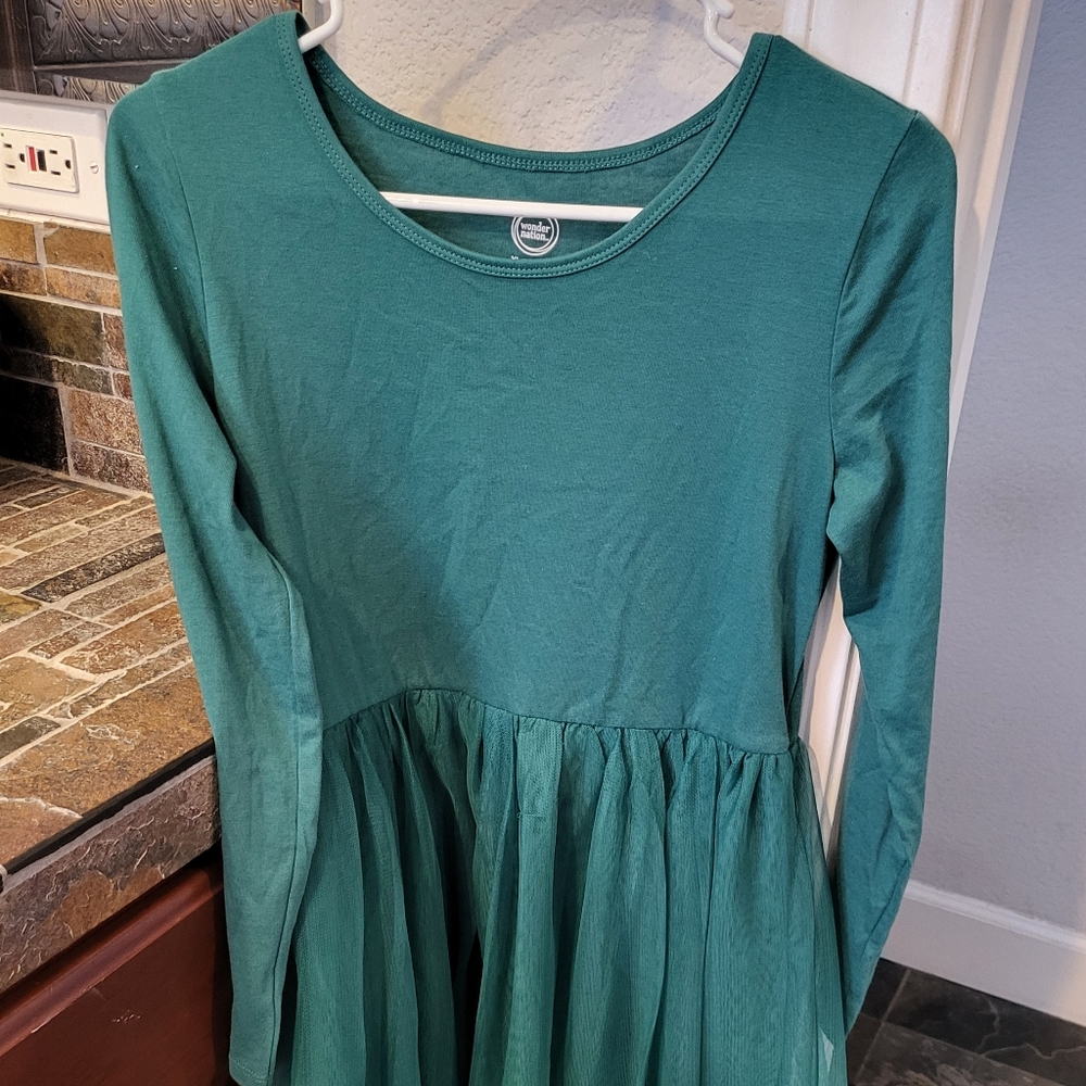 Girls dress